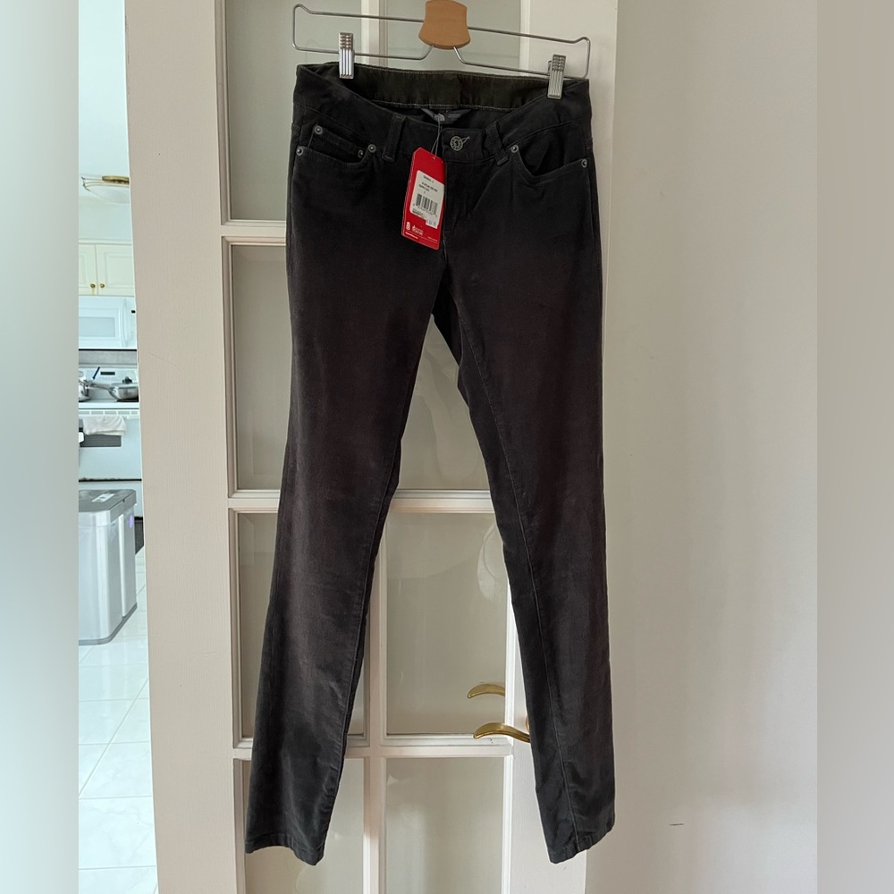 The North Face Women Waylani
Cord Pant Grey NWT- Grey